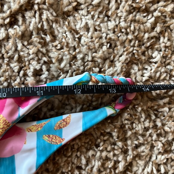 Kulani Kinis bikini - Picture 8 of 12